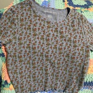 American Eagle size small shirt